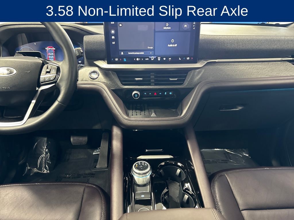 Certified 2025 Ford Explorer Platinum AWD/4WD image 19