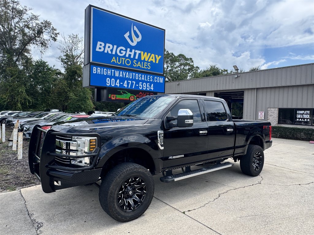 Used 2018 Ford F250 Lariat w/ Lariat Ultimate Package AWD/4WD image 1