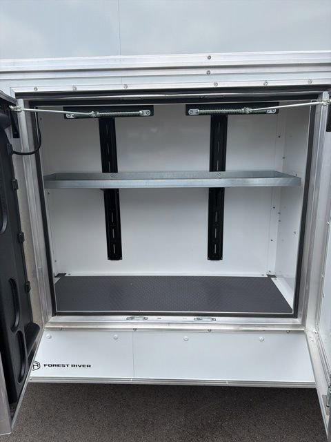 New 2027 Ford E-350 and Econoline 350 Super Duty w/ Power Equipment Group RWD image 11