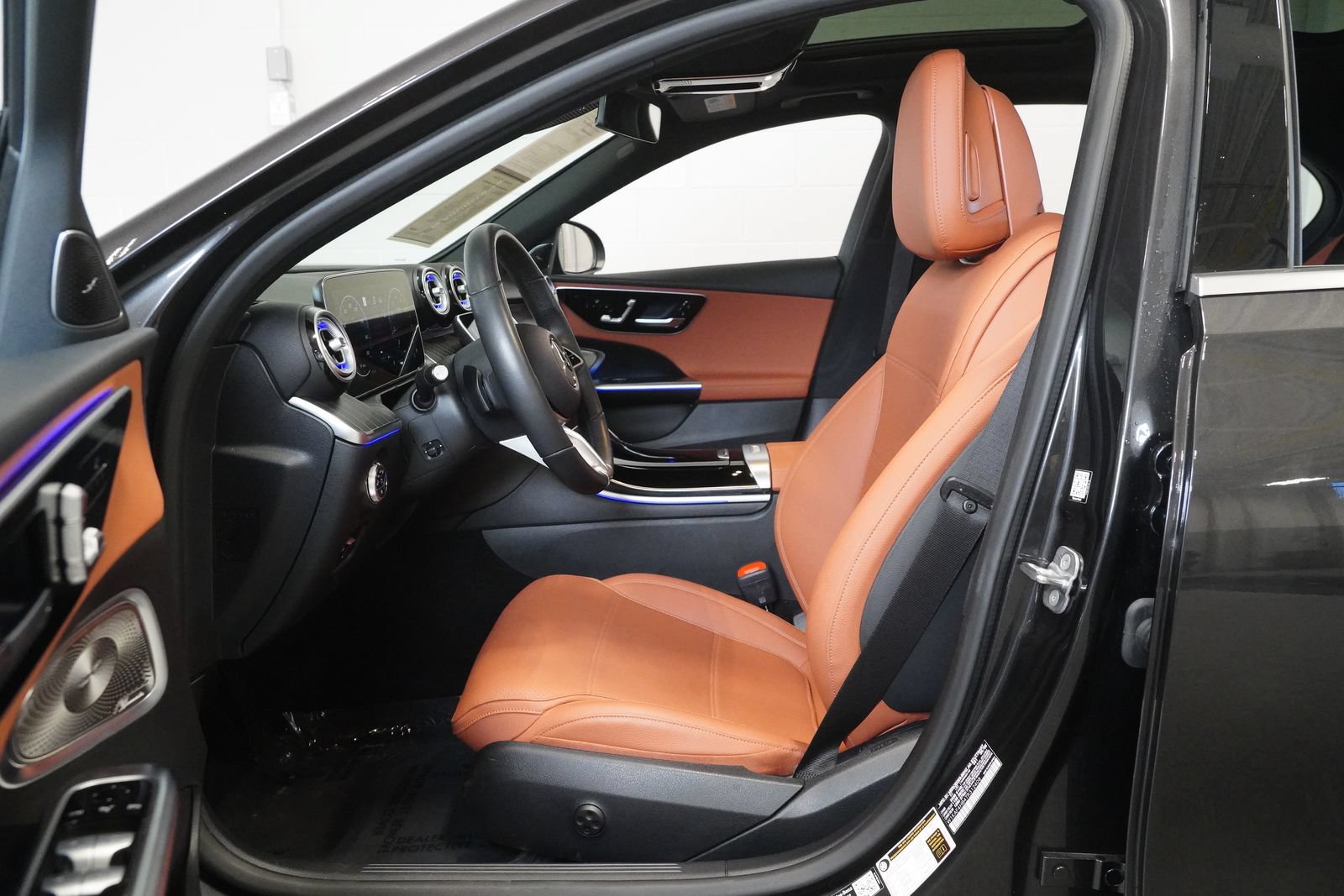 Certified 2026 Mercedes-Benz C 300 4MATIC Sedan image 11