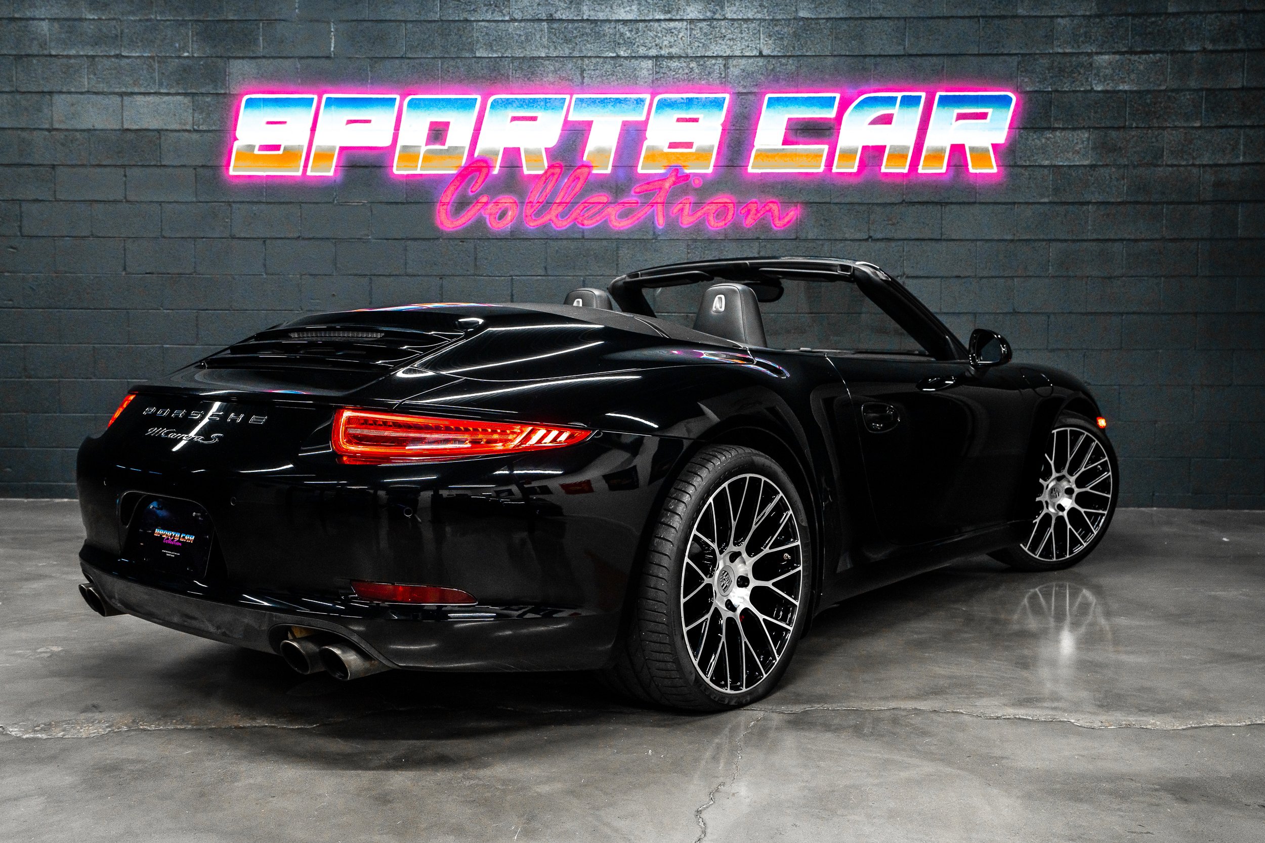 Used 2015 Porsche 911 Carrera S RWD image 7