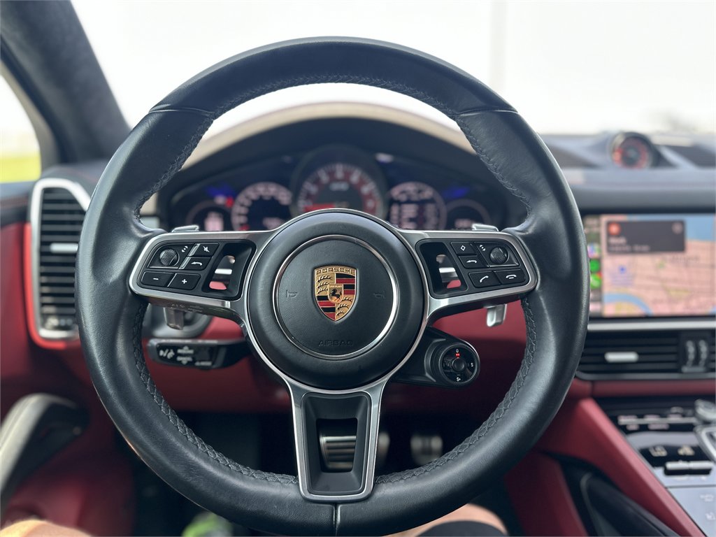 Used 2022 Porsche Cayenne GTS image 31