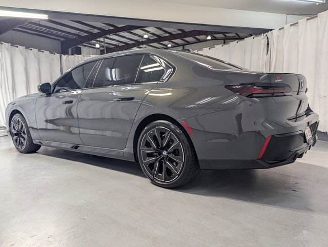 Used 2023 BMW 740i 740i image 3