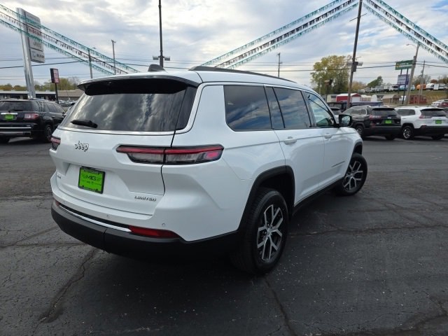 Used 2024 Jeep Grand Cherokee L Limited w/ Luxury Tech Group II image 6