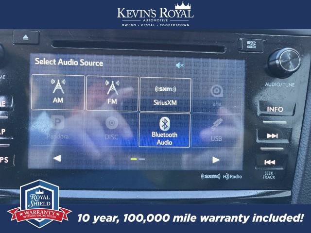 Used 2016 Subaru Forester 2.5i Limited AWD/4WD image 18