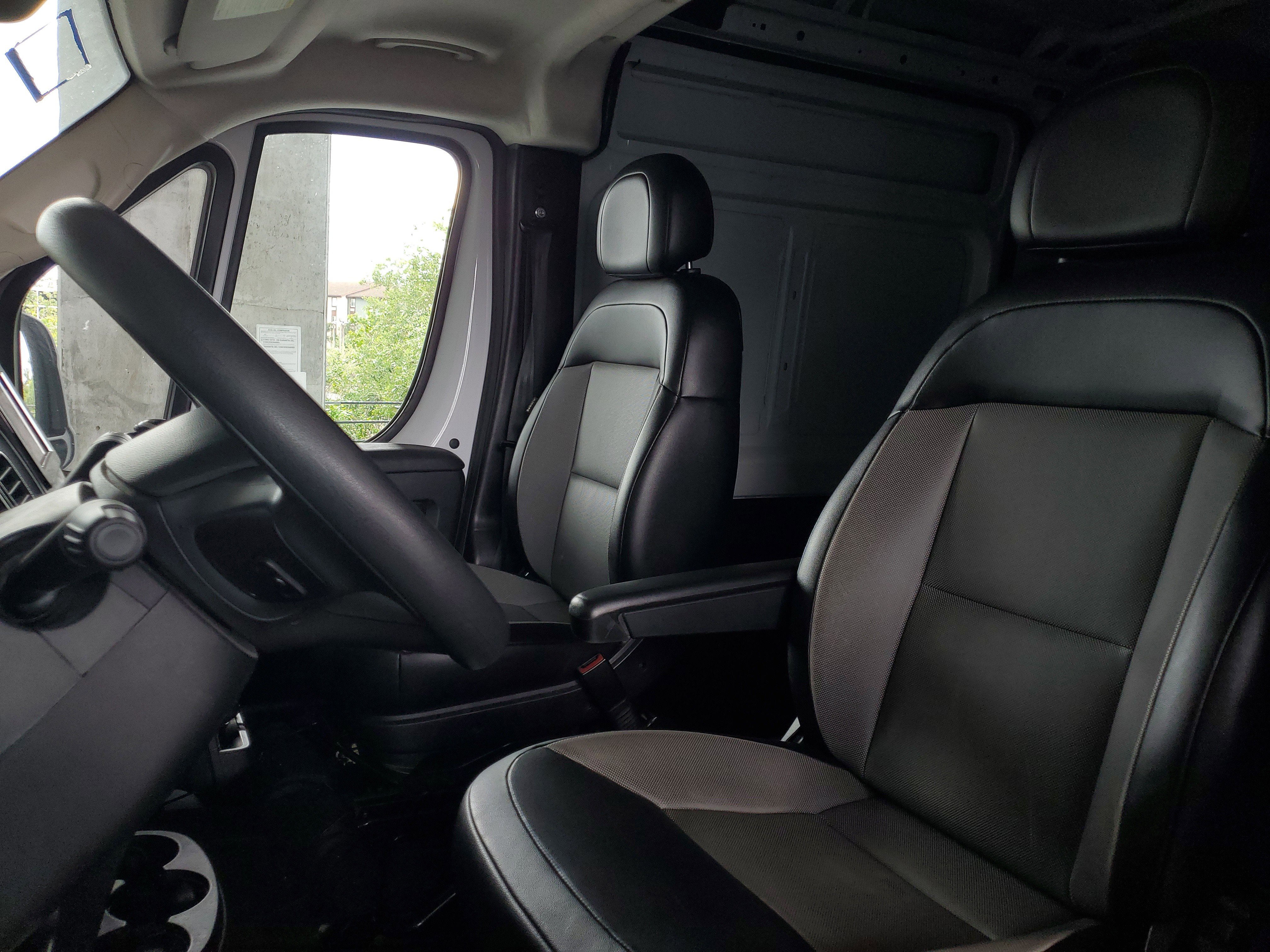Used 2023 RAM ProMaster 2500 FWD image 18