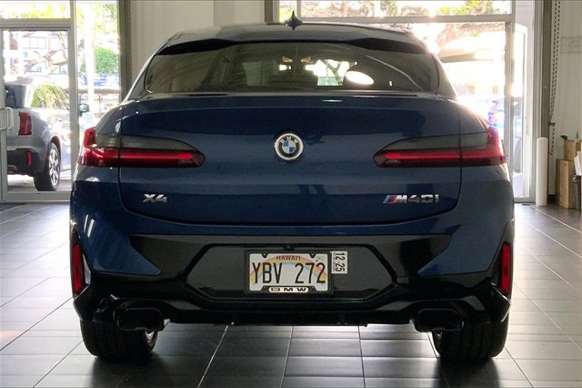 Certified 2022 BMW X4 M40i w/ Premium Package image 4