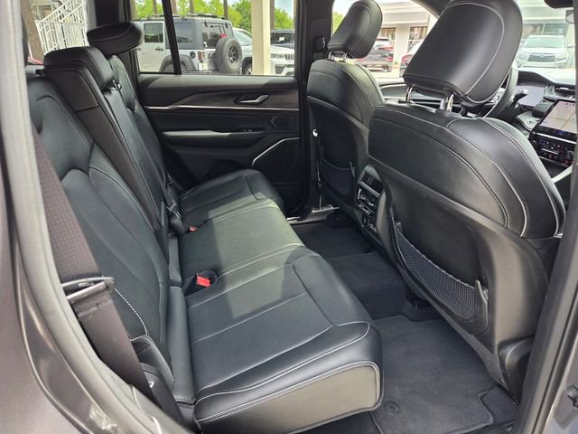 Certified 2023 Jeep Grand Cherokee Overland image 30