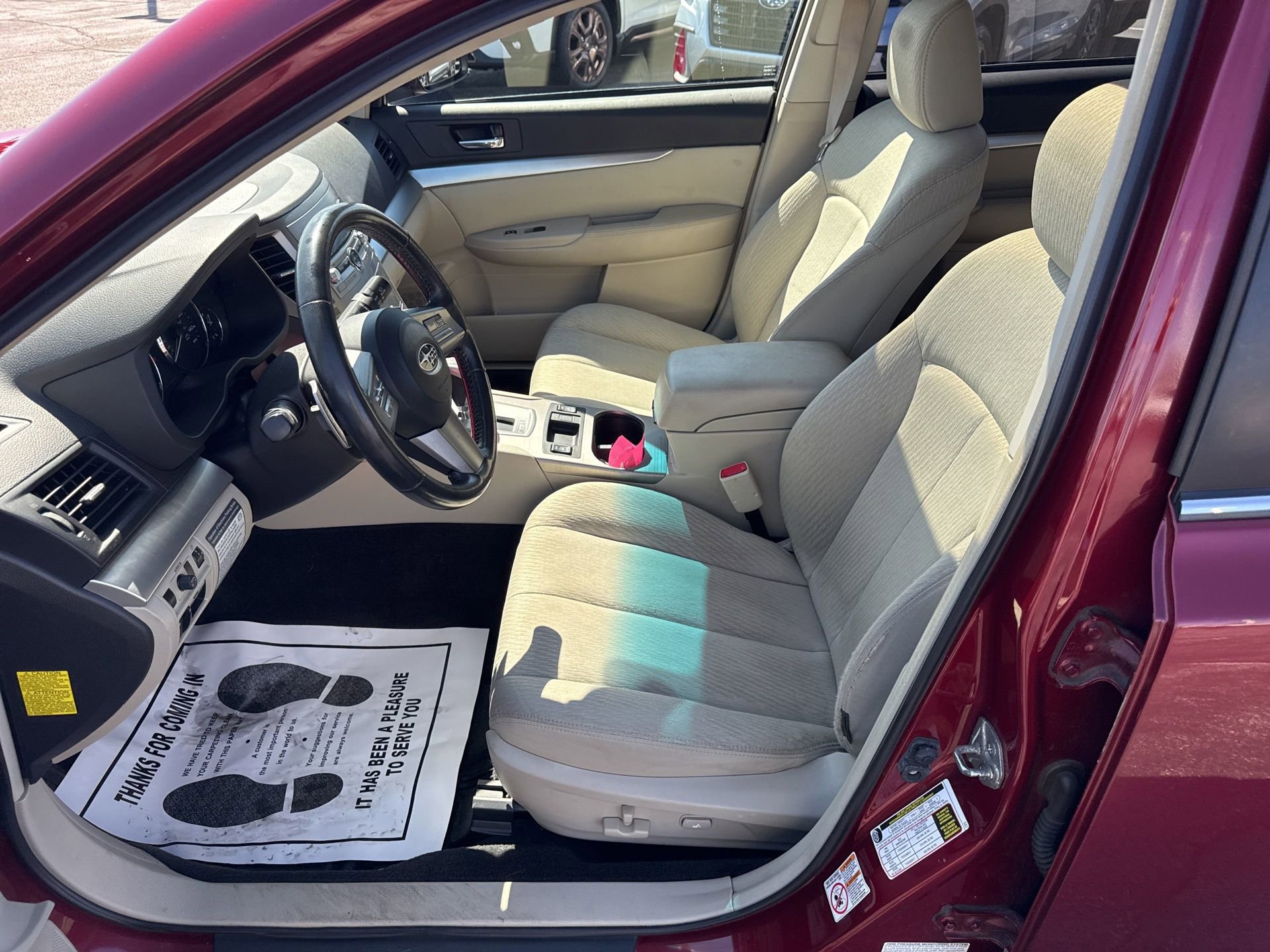 Used 2011 Subaru Outback 2.5i Premium image 8