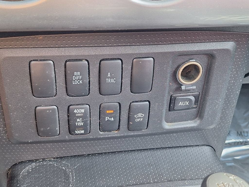 Used 2007 Toyota FJ Cruiser 4WD w/ Upgrade Pkg 1 image 20