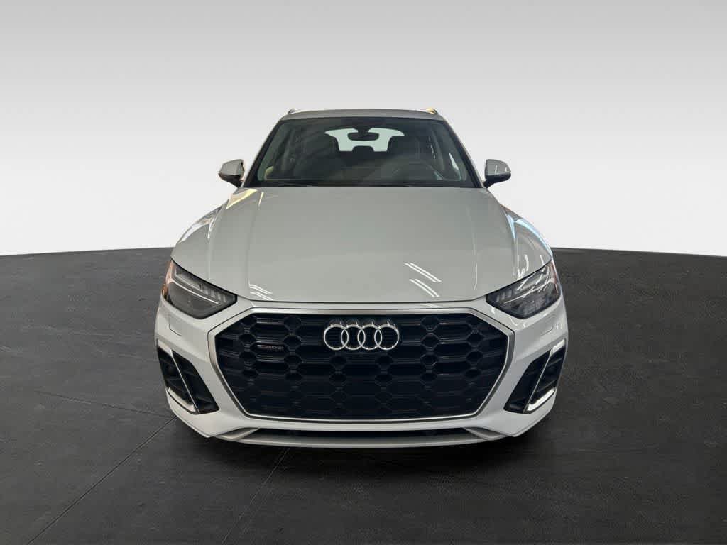 Used 2022 Audi Q5 2.0T Prestige w/ Prestige Package AWD/4WD image 7