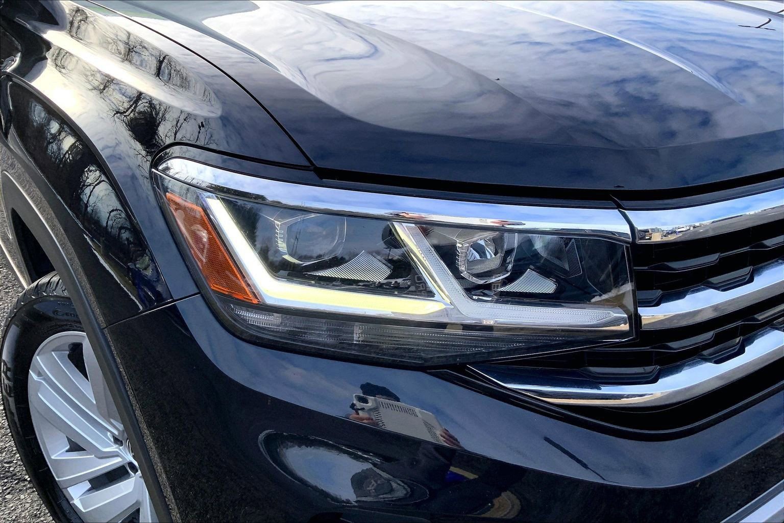 Used 2021 Volkswagen Atlas Cross Sport SE image 25