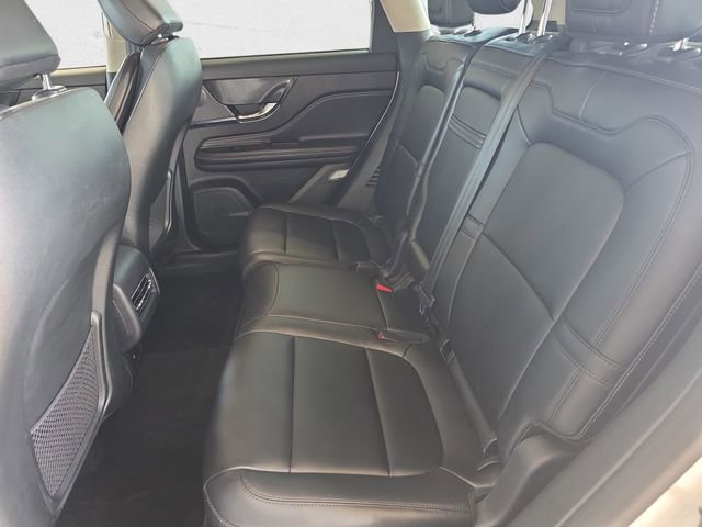 Used 2023 Lincoln Corsair AWD image 14