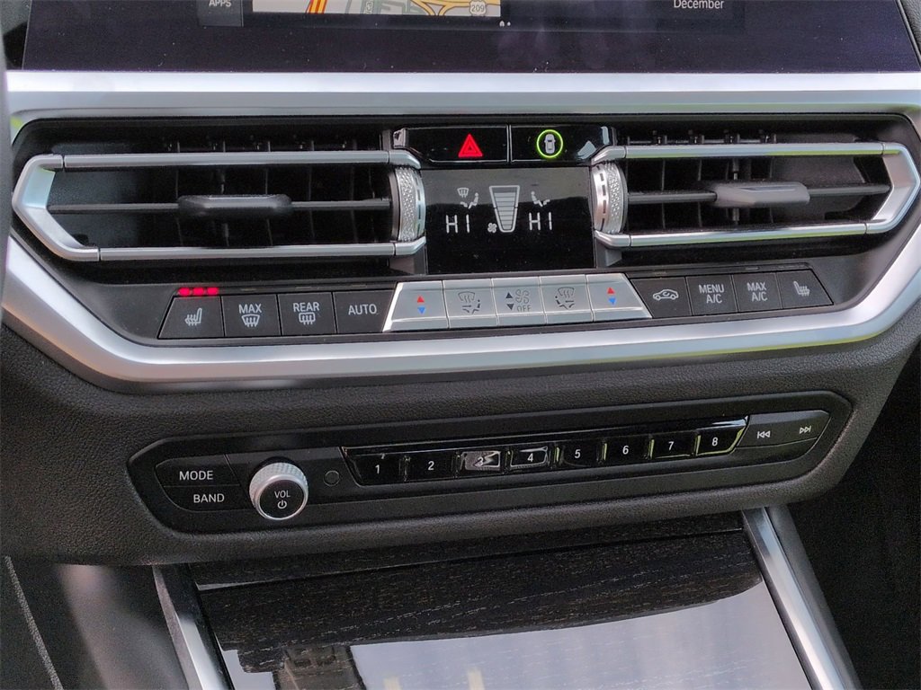 Used 2021 BMW 330i xDrive Sedan w/ Convenience Package image 25