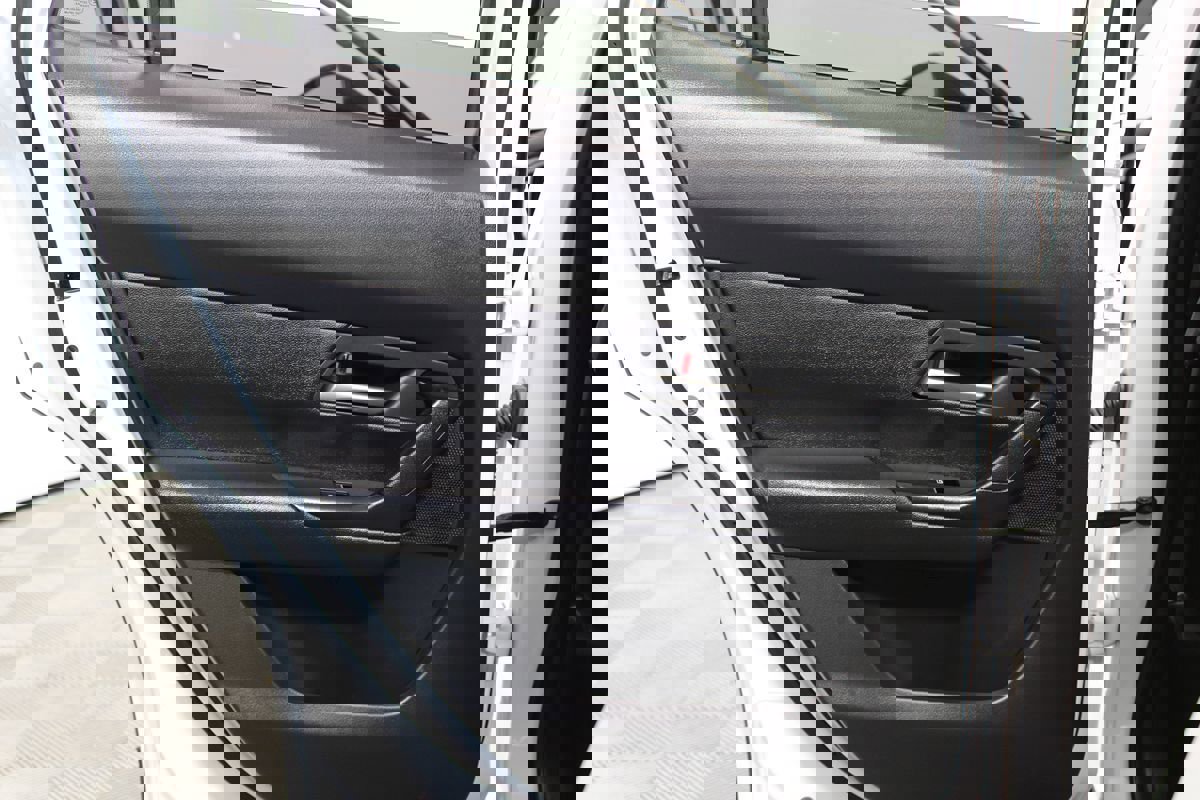 Used 2023 MAZDA CX-50 2.5 S w/ Convenience Package image 33