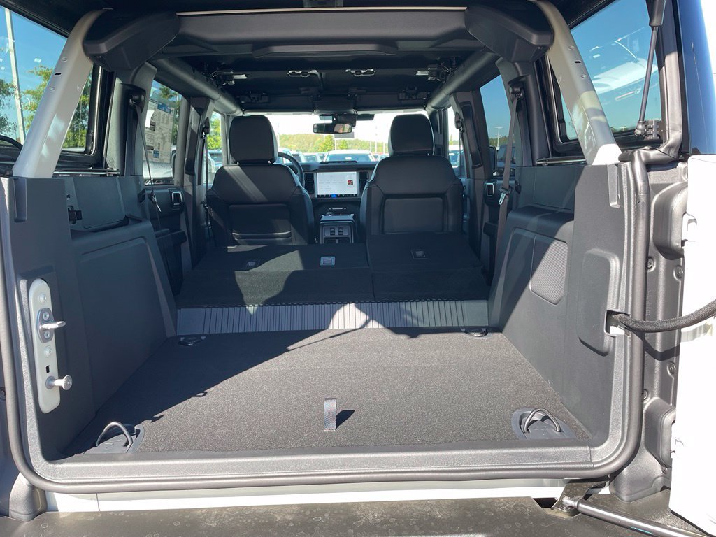 New 2026 Ford Bronco Outer Banks w/ Sasquatch Package AWD/4WD image 32