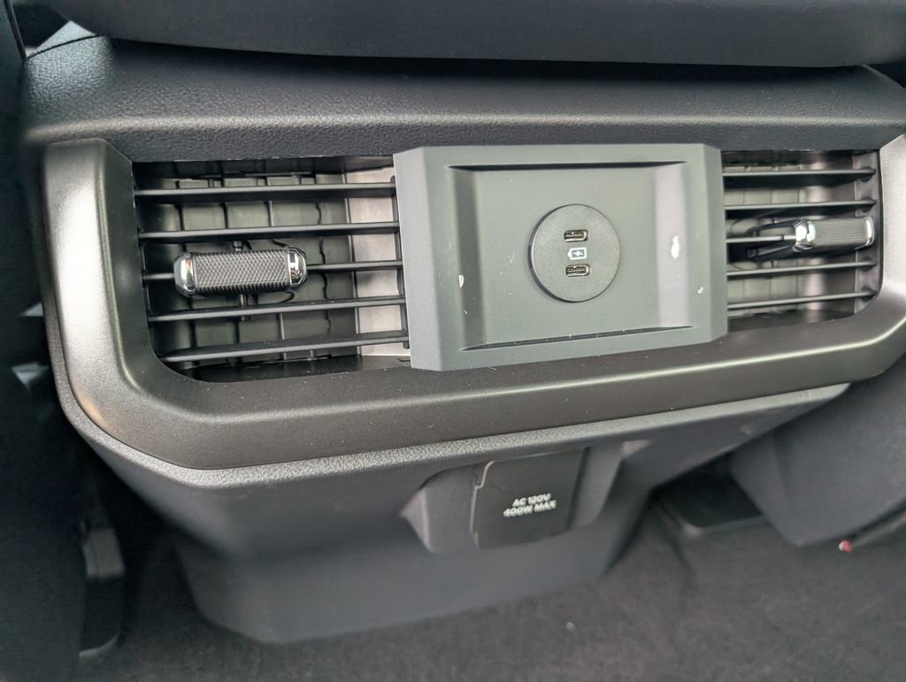 New 2025 Ford F150 Lariat w/ Equipment Group 501A Mid image 11