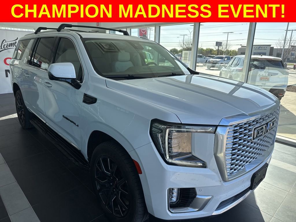Used 2023 GMC Yukon XL Denali image 1