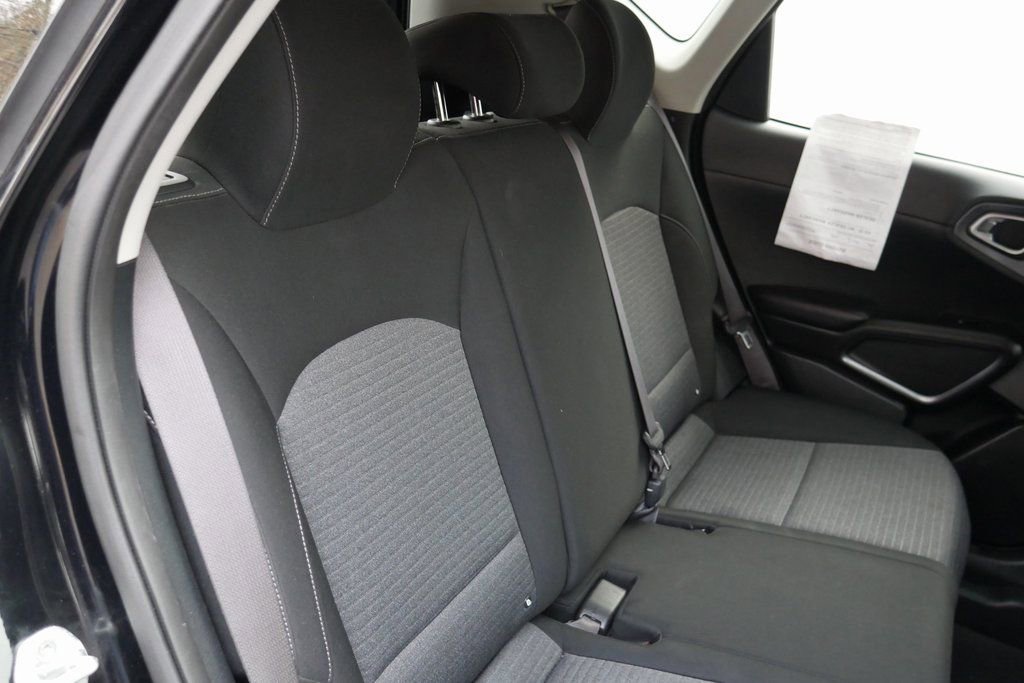 Used 2021 Kia Soul S image 22