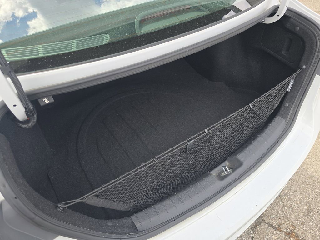 Used 2018 Hyundai Elantra Value Edition image 16