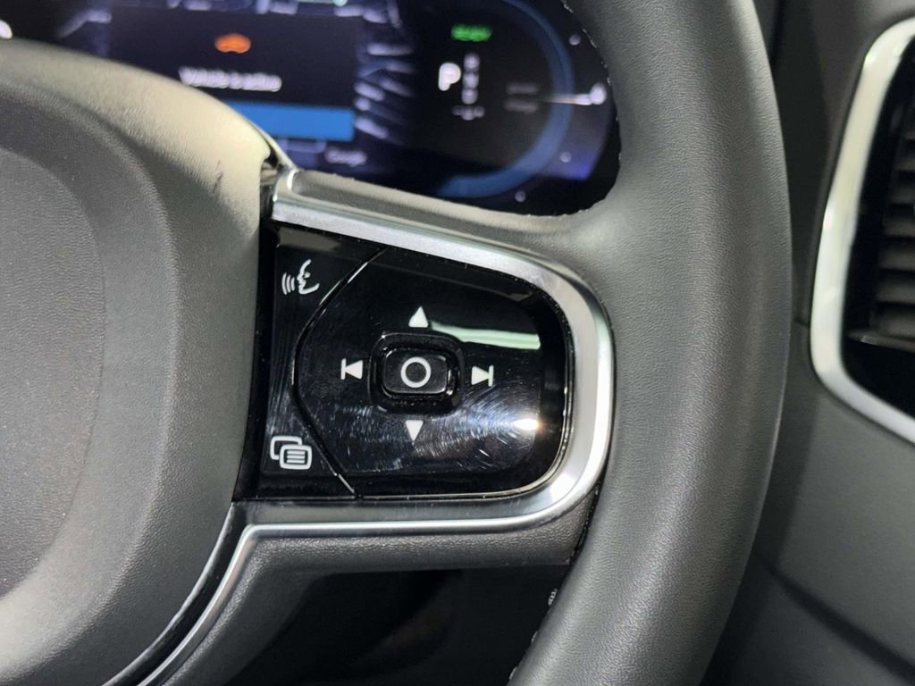 Used 2024 Volvo XC90 T8 Ultimate w/ Protection Package Premier image 29