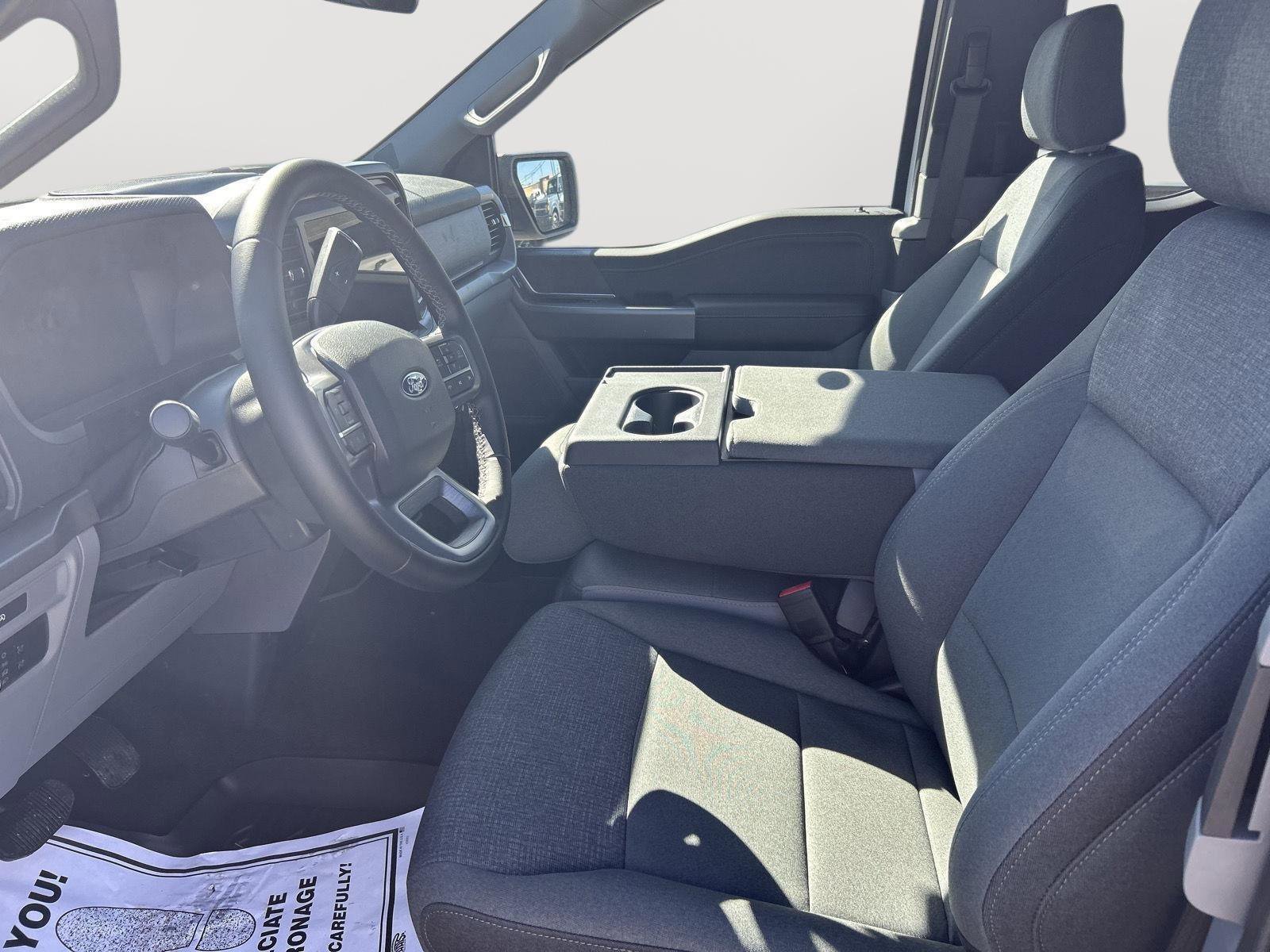 New 2025 Ford F150 XLT w/ Equipment Group 301A Standard image 8