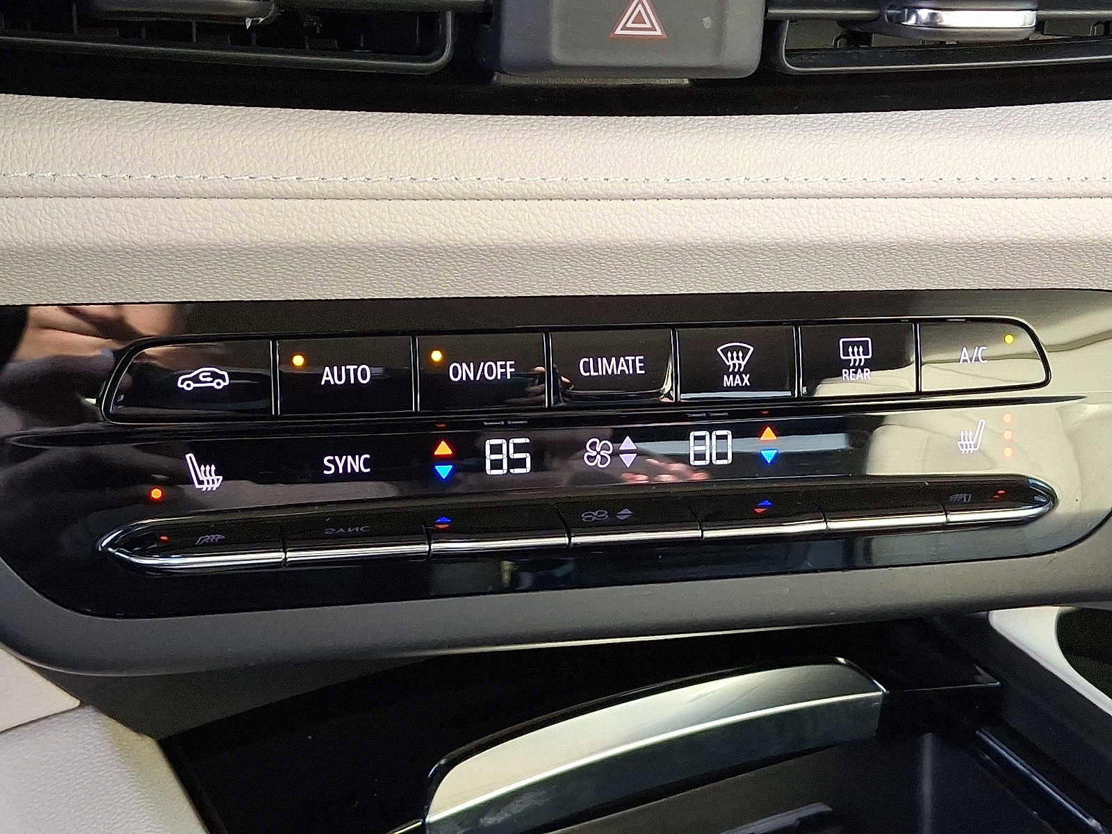 Used 2021 Buick Envision Essence image 15