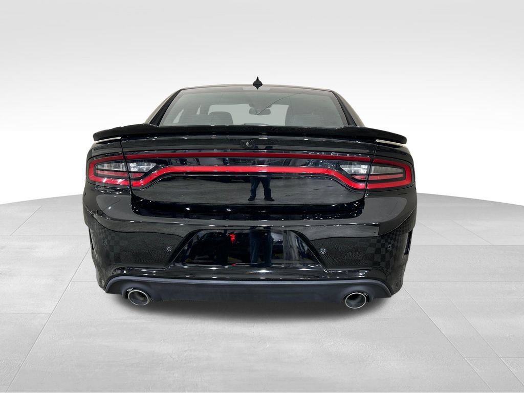 Used 2022 Dodge Charger R/T RWD image 4
