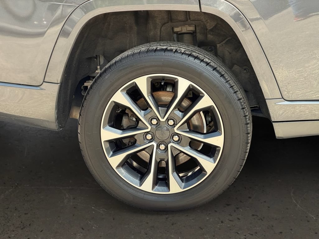 Used 2021 Jeep Grand Cherokee L Overland AWD/4WD image 10