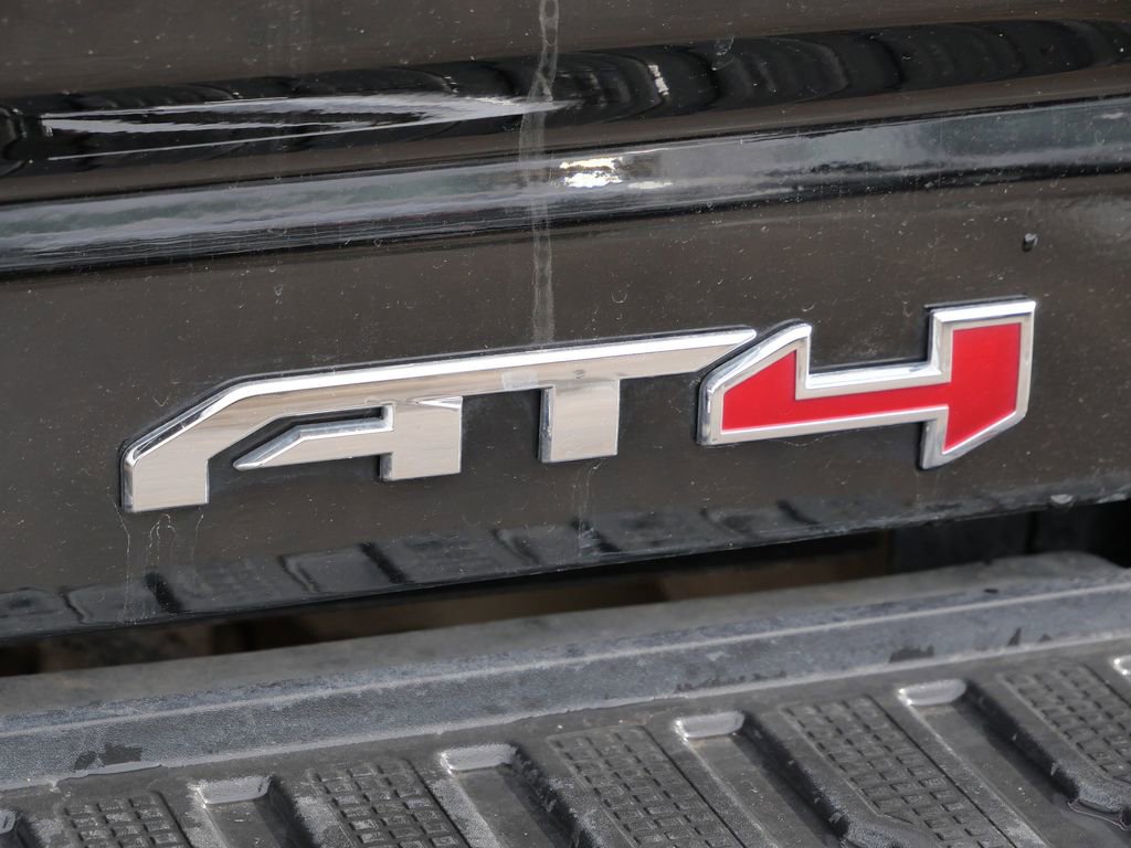 Used 2025 GMC Sierra 2500 AT4 w/ AT4 Premium Plus Package image 23