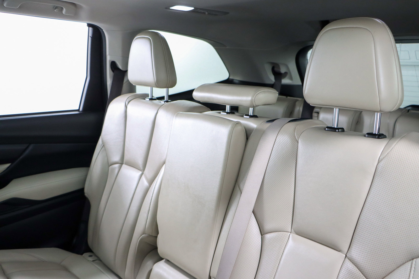 Used 2020 Subaru Ascent Limited w/ Technology Package image 25