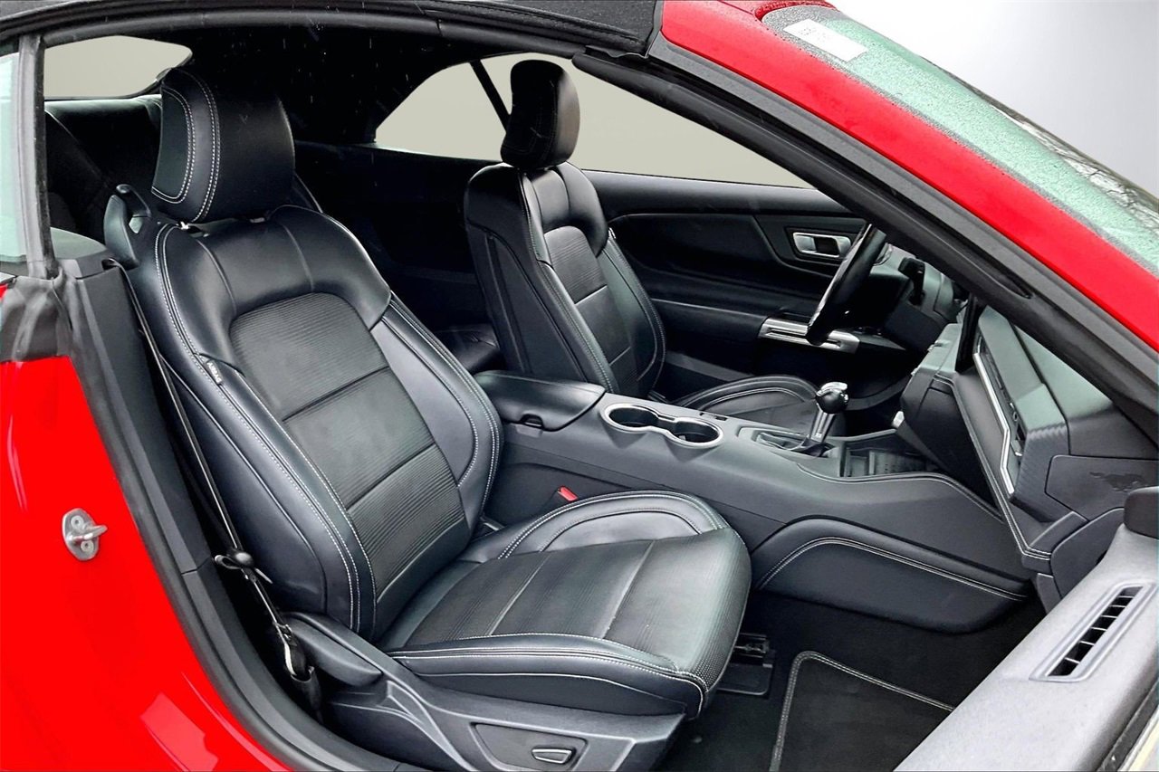 Used 2024 Ford Mustang Premium image 21