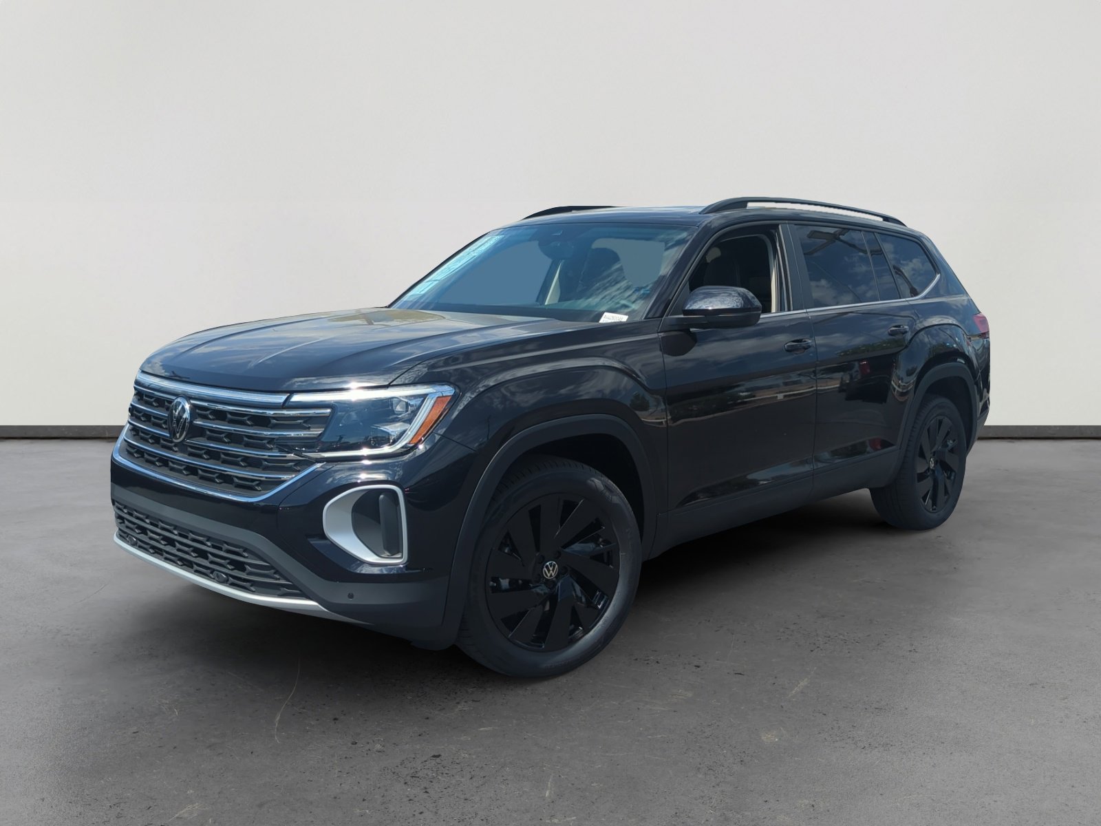 New 2026 Volkswagen Atlas SE