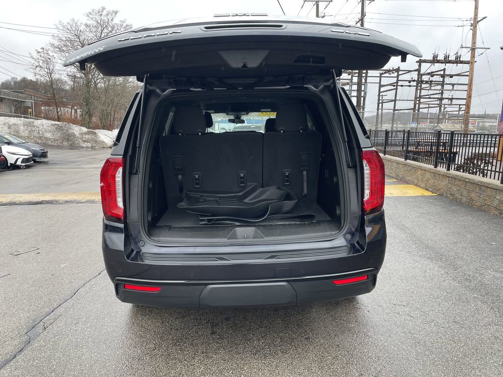 Used 2022 GMC Yukon SLE w/ Max Trailering Package image 13