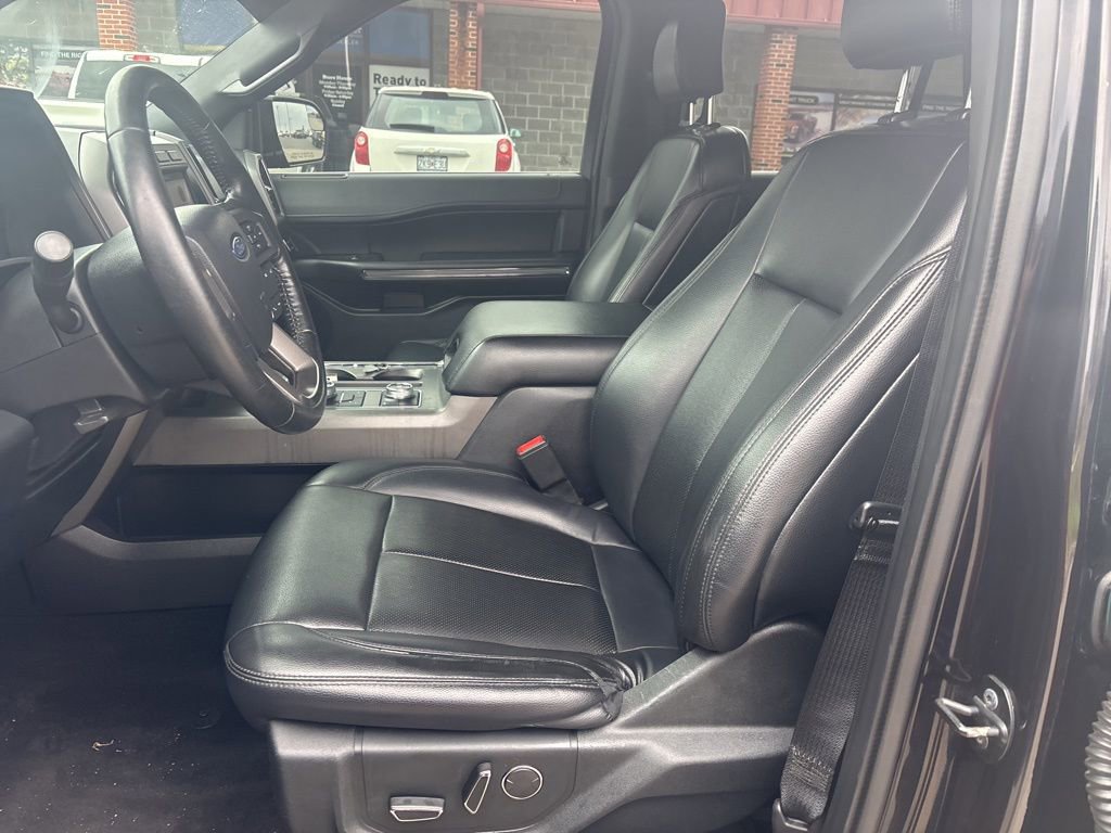 Used 2019 Ford Expedition XLT w/ Equipment Group 201A image 14