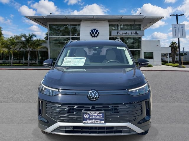 New 2026 Volkswagen Tiguan SE AWD/4WD image 2