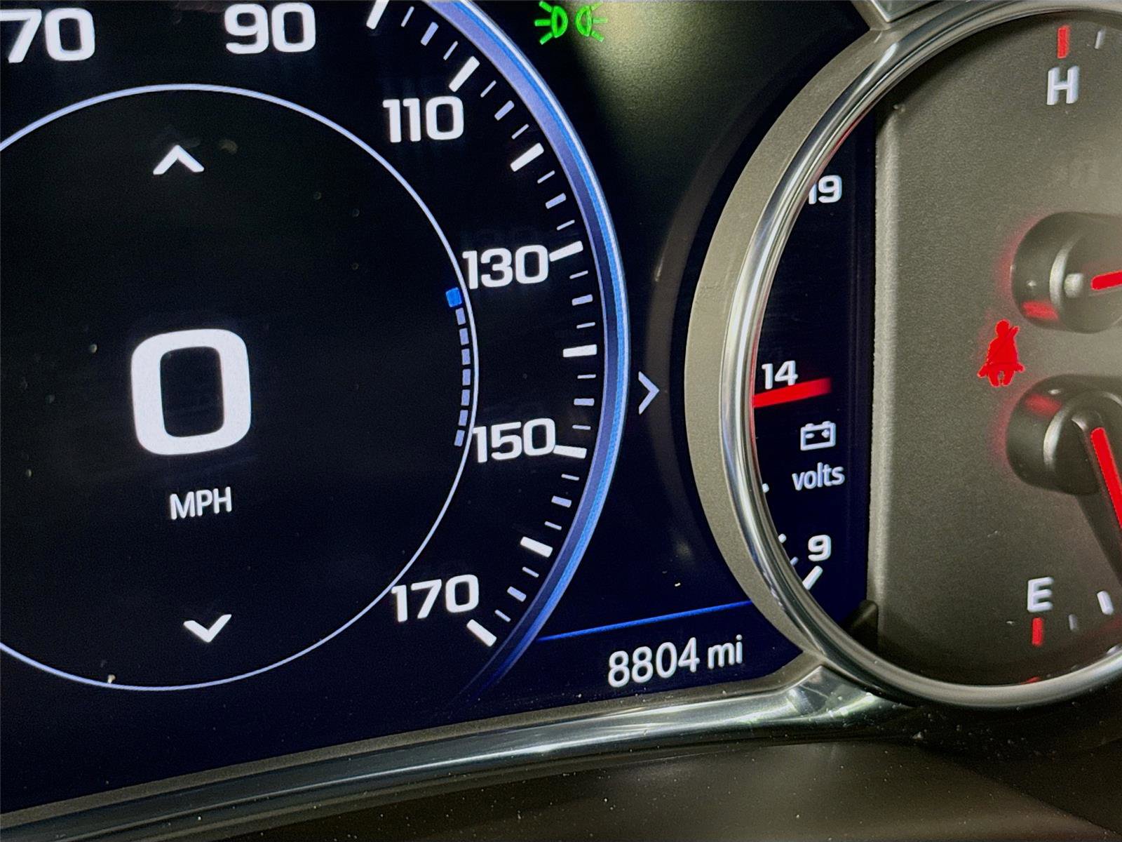 Used 2022 Chevrolet Blazer RS image 2