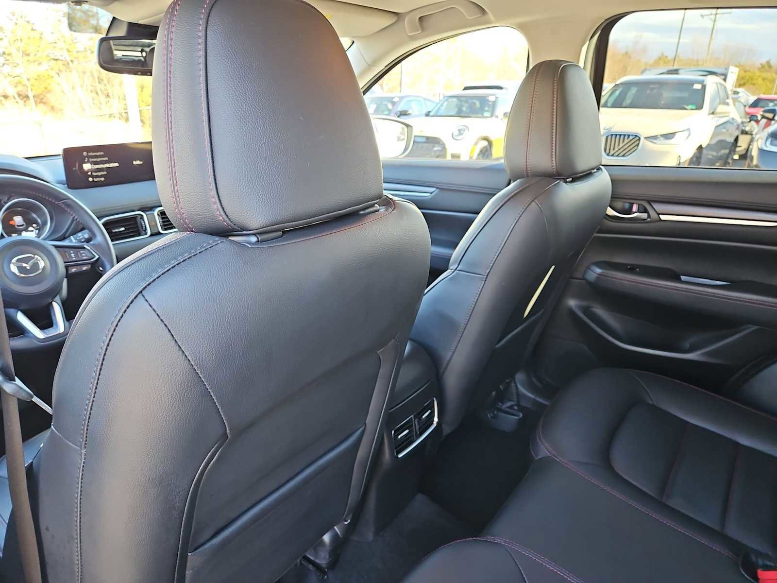 Used 2021 MAZDA CX-5 Carbon Edition image 17