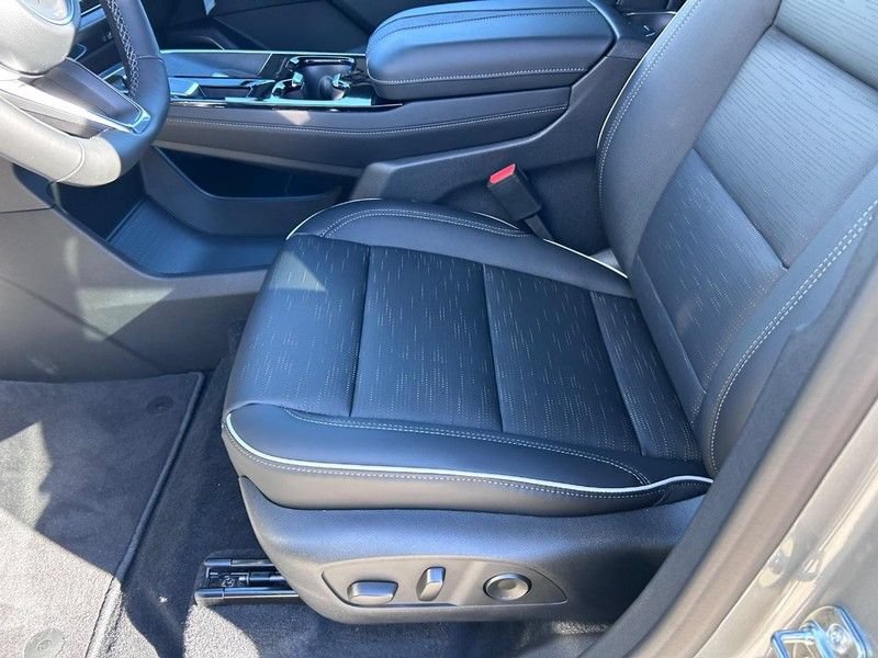 New 2026 Buick Enclave Sport Touring w/ Super Cruise Package FWD image 21