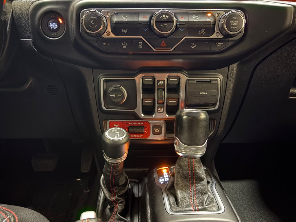 Used 2020 Jeep Wrangler Unlimited Rubicon AWD/4WD image 29