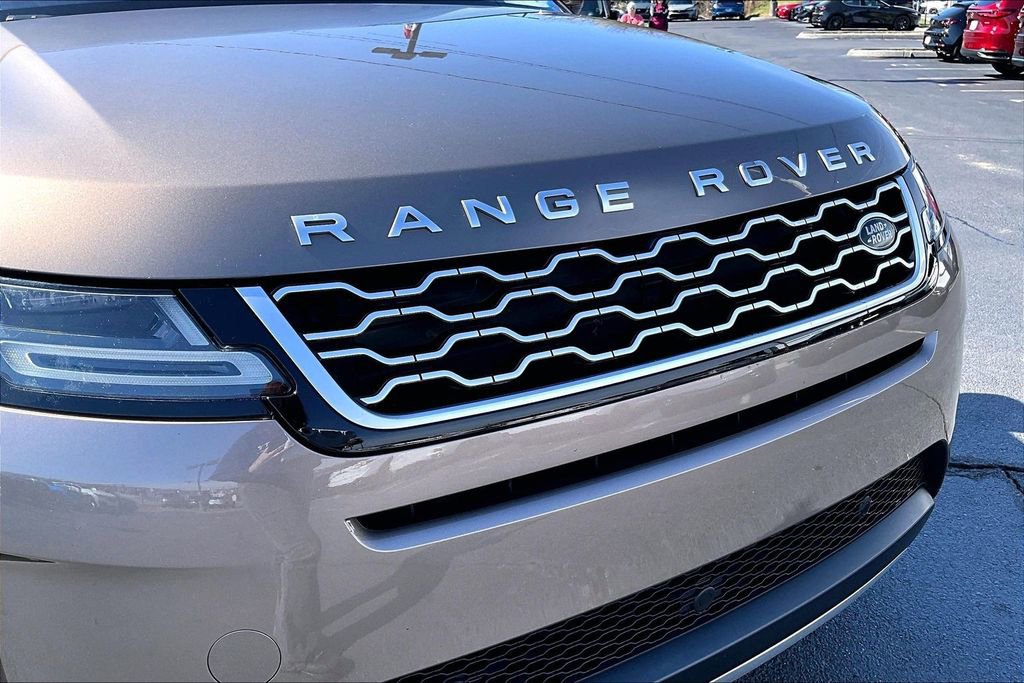 Used 2020 Land Rover Range Rover Evoque SE image 28