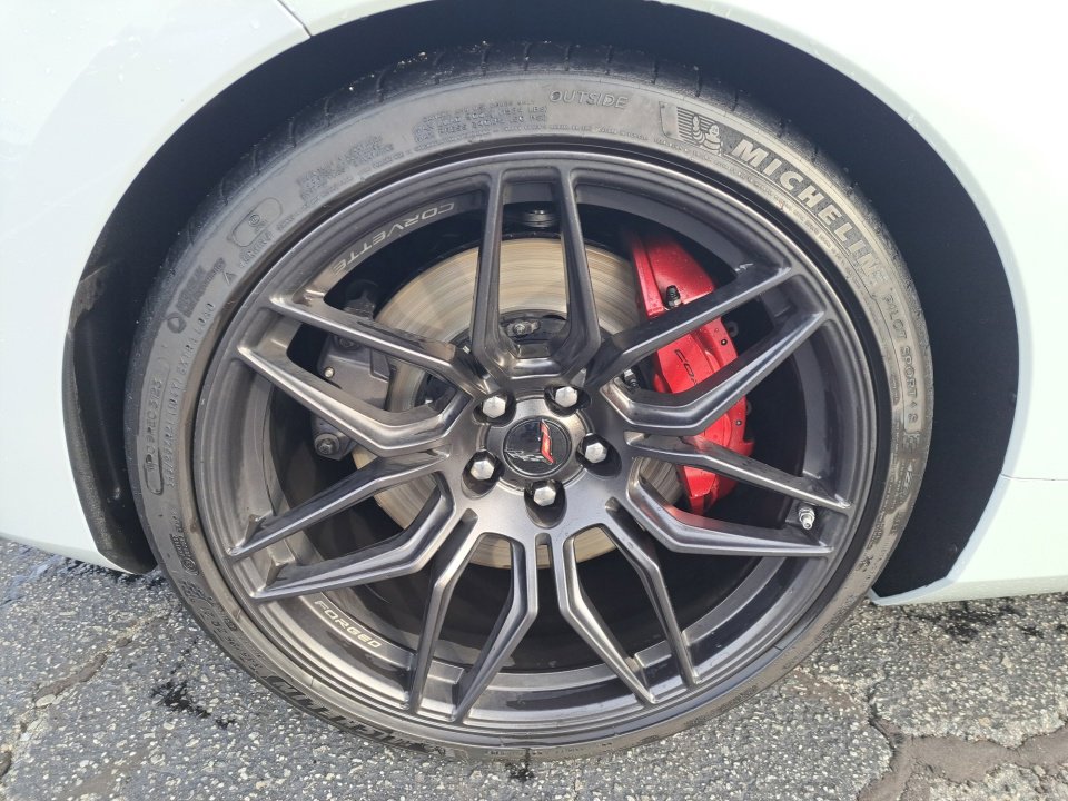 Used 2023 Chevrolet Corvette Z06 image 18