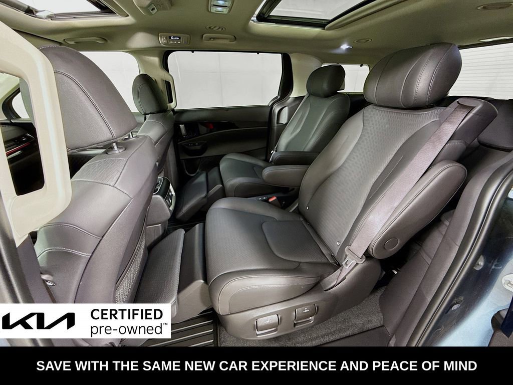 Used 2025 Kia Carnival SX Prestige FWD image 31