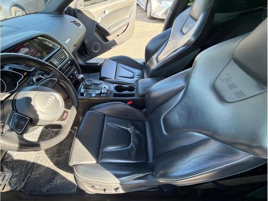 Used 2015 Audi RS 5 Coupe w/ Black Optic Plus Package image 15