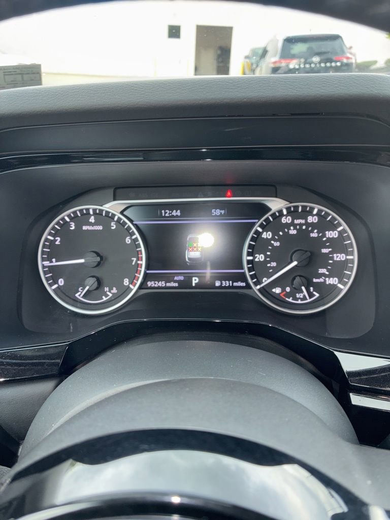 Certified 2022 Nissan Pathfinder SL AWD/4WD image 4