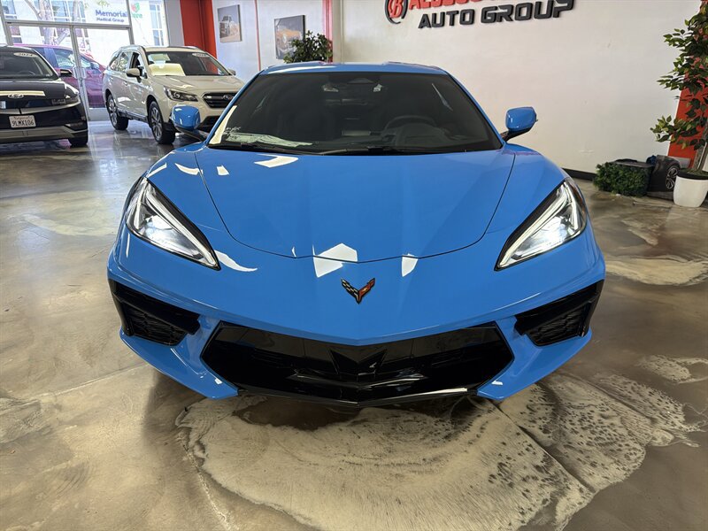 Used 2025 Chevrolet Corvette Stingray Coupe w/ 1LT RWD image 2