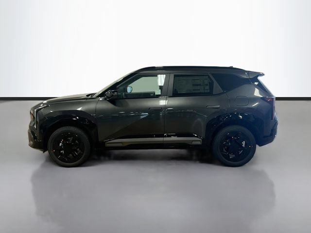 New 2027 Kia Seltos X-Line S w/ X-Line S Premium Package AWD/4WD image 4