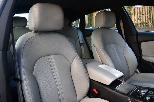 Used 2018 Audi S7 Prestige w/ Driver Assistance Package image 31