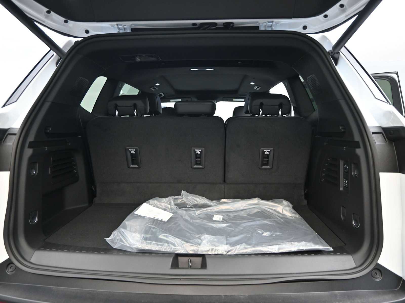 New 2026 Buick Enclave Preferred image 13