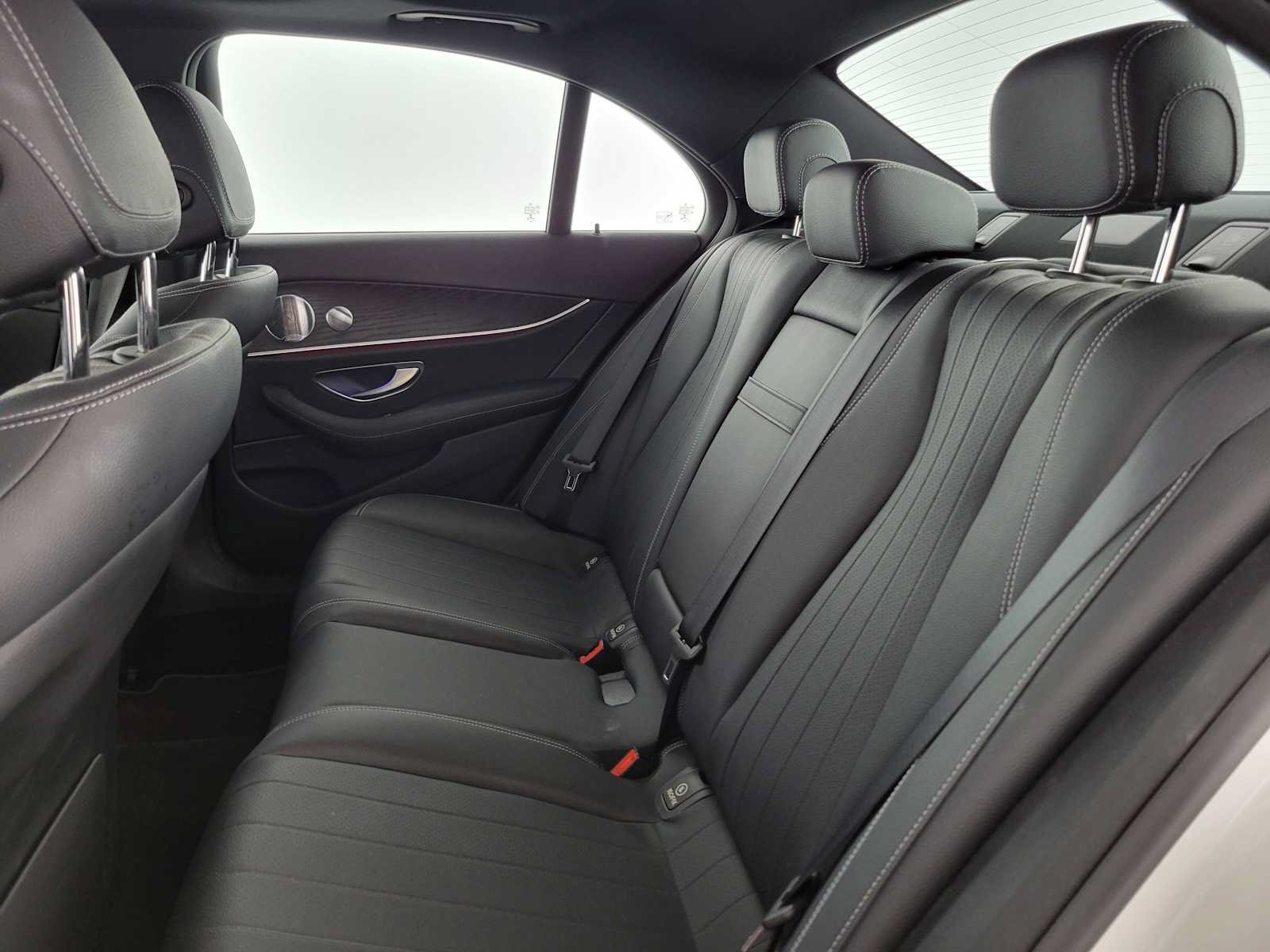 Used 2020 Mercedes-Benz E 450 4MATIC Sedan image 16